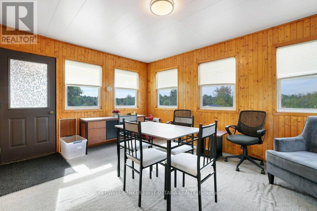 1181 Holbrook Road, Montague, Ontario  K7A 4S7 - Photo 13 - X12806292