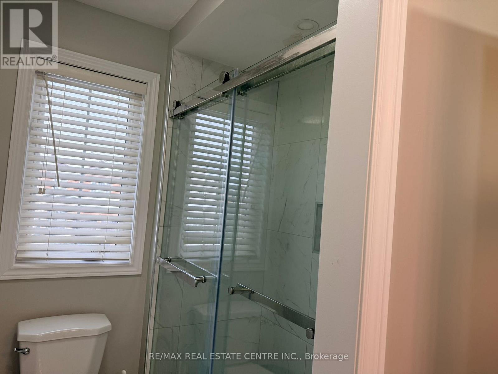 148 Gardenbrooke Trail, Brampton, Ontario  L6P 3C9 - Photo 16 - W12772994