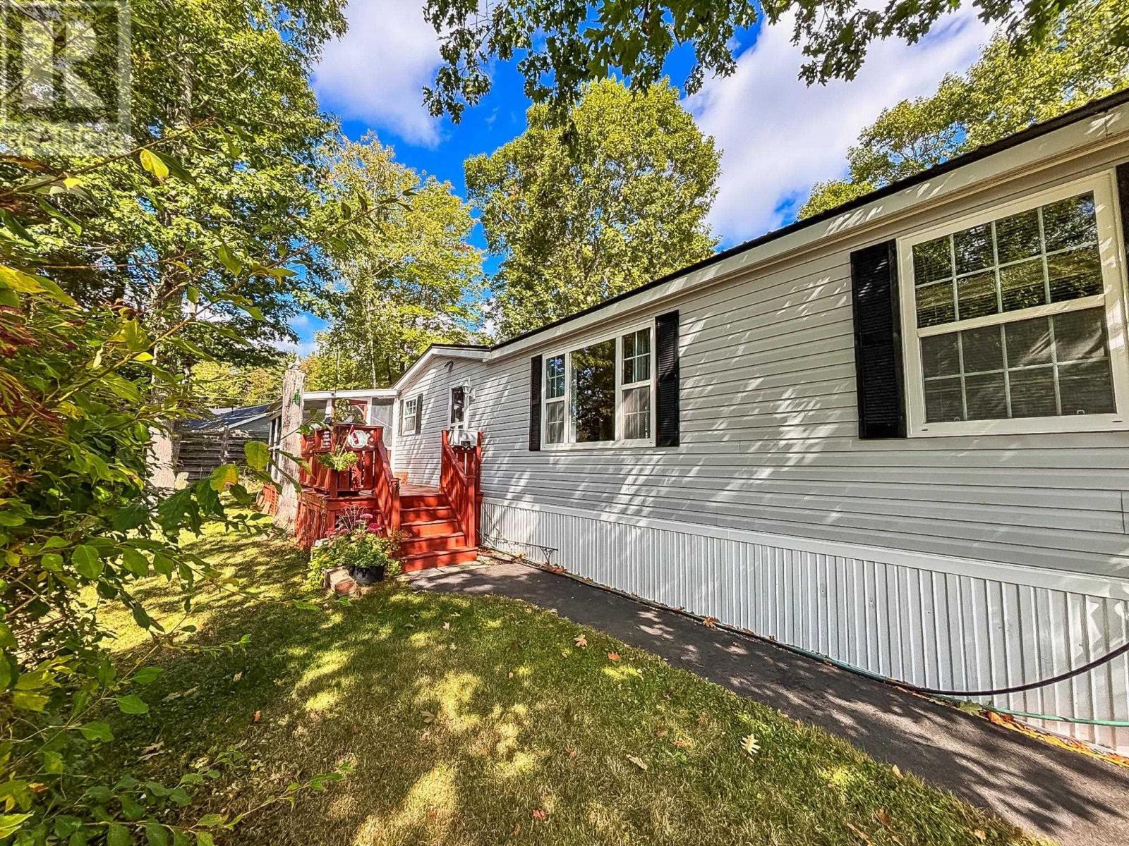 263 Seasons Drive, Bridgewater, Nova Scotia  B4V 3W1 - Photo 3 - 202524187