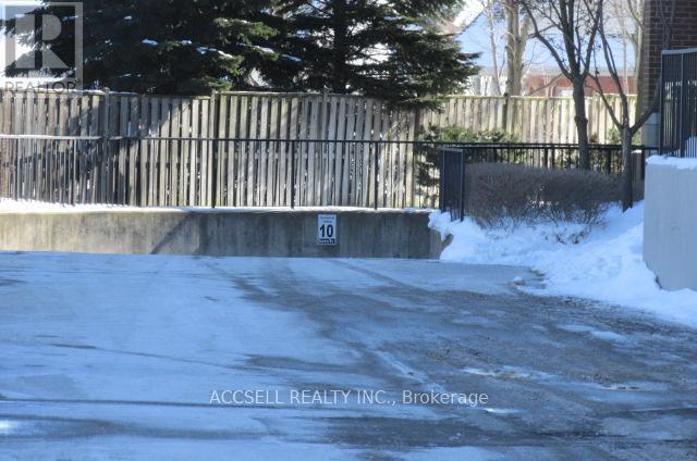 304 - 35 Via Rosedale, Brampton, Ontario  L6R 3J9 - Photo 18 - W12807198