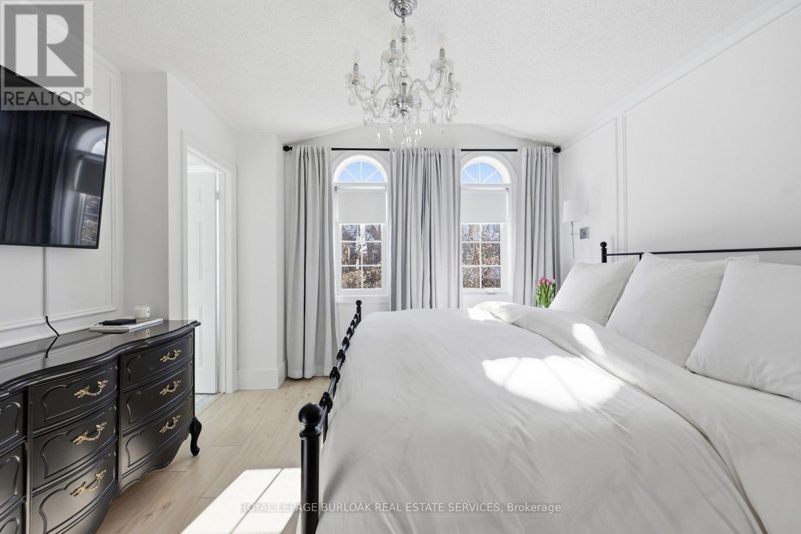 191 Gatwick Drive, Oakville, Ontario  L6H 6T6 - Photo 19 - W12807220