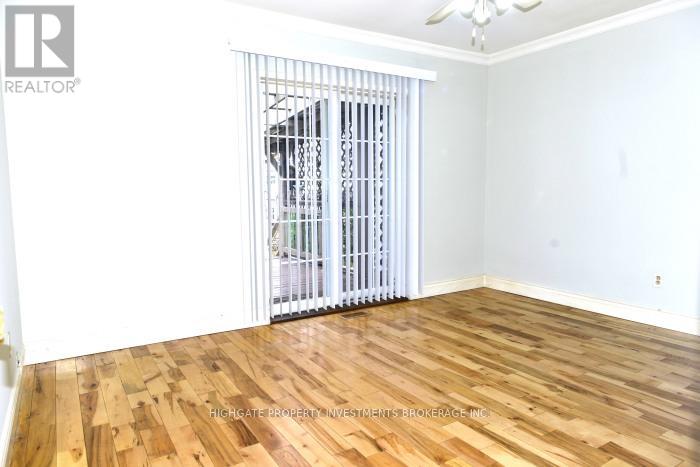 Upper - 19 Avondale Boulevard, Brampton, Ontario  L6T 1H1 - Photo 8 - W12807248