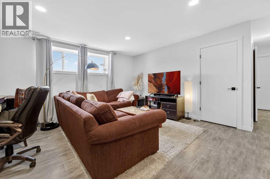 1103 Coalbrook Place W, Lethbridge, Alberta  T1J 5W7 - Photo 25 - A2287503