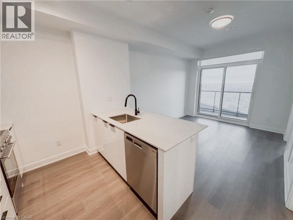 25 Wellington Street S Unit# 1602, Kitchener, Ontario  N2G 0G5 - Photo 5 - 40806104