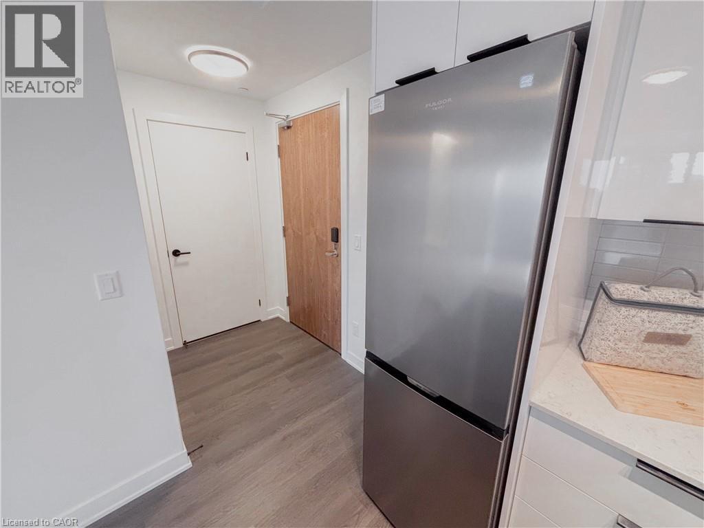25 Wellington Street S Unit# 1602, Kitchener, Ontario  N2G 0G5 - Photo 4 - 40806104