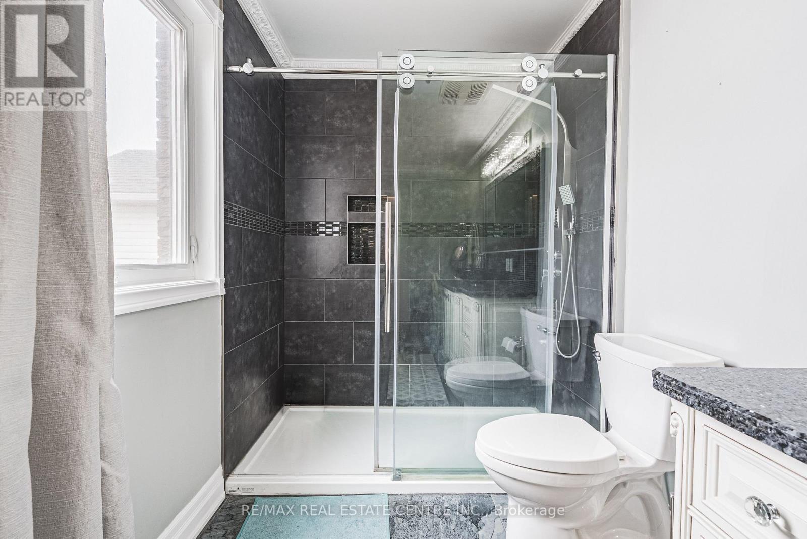 6 Second Road W, Hamilton, Ontario  L8J 2R8 - Photo 33 - X12807258