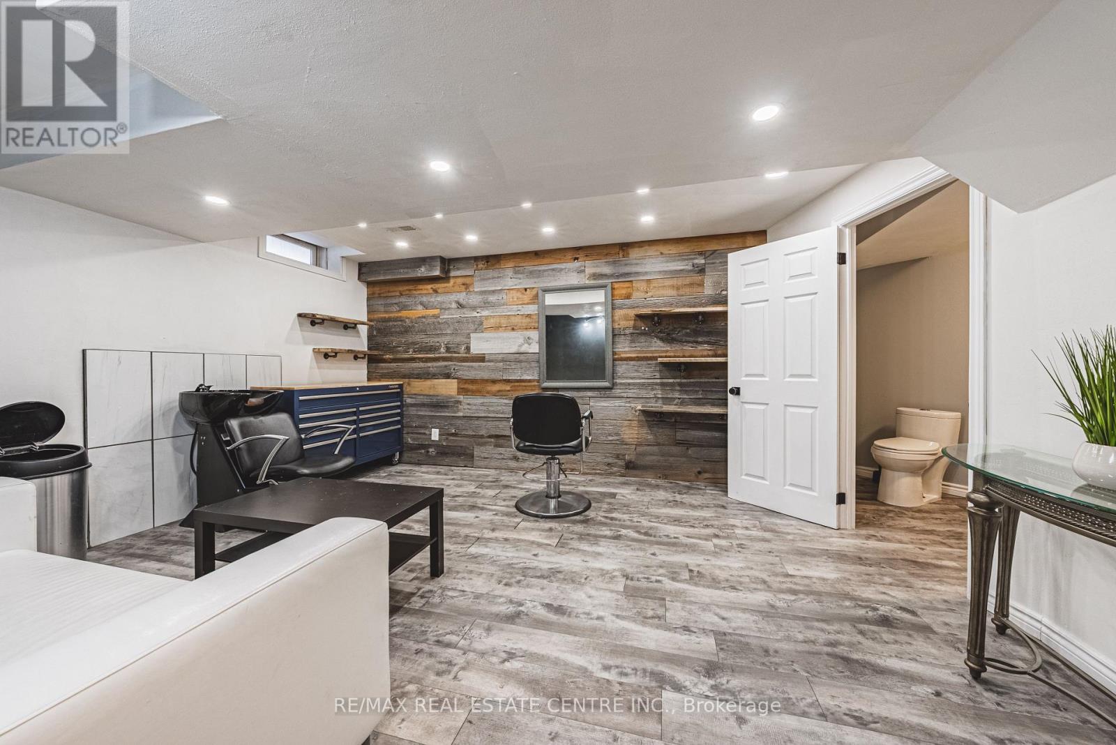 6 Second Road W, Hamilton, Ontario  L8J 2R8 - Photo 40 - X12807258