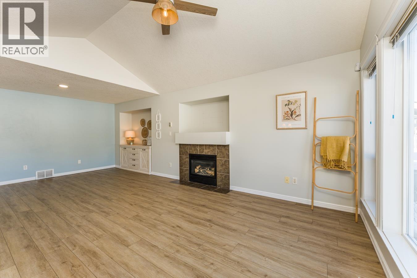 5745 Kovachich Drive, Prince George, British Columbia  V2N 6S8 - Photo 5 - R3092068