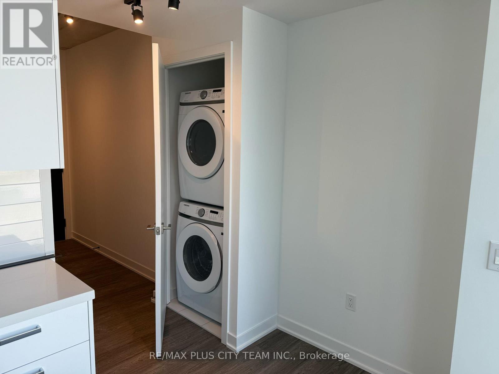 1305 - 284 King Street E, Toronto, Ontario  M5A 0K3 - Photo 8 - C12806718