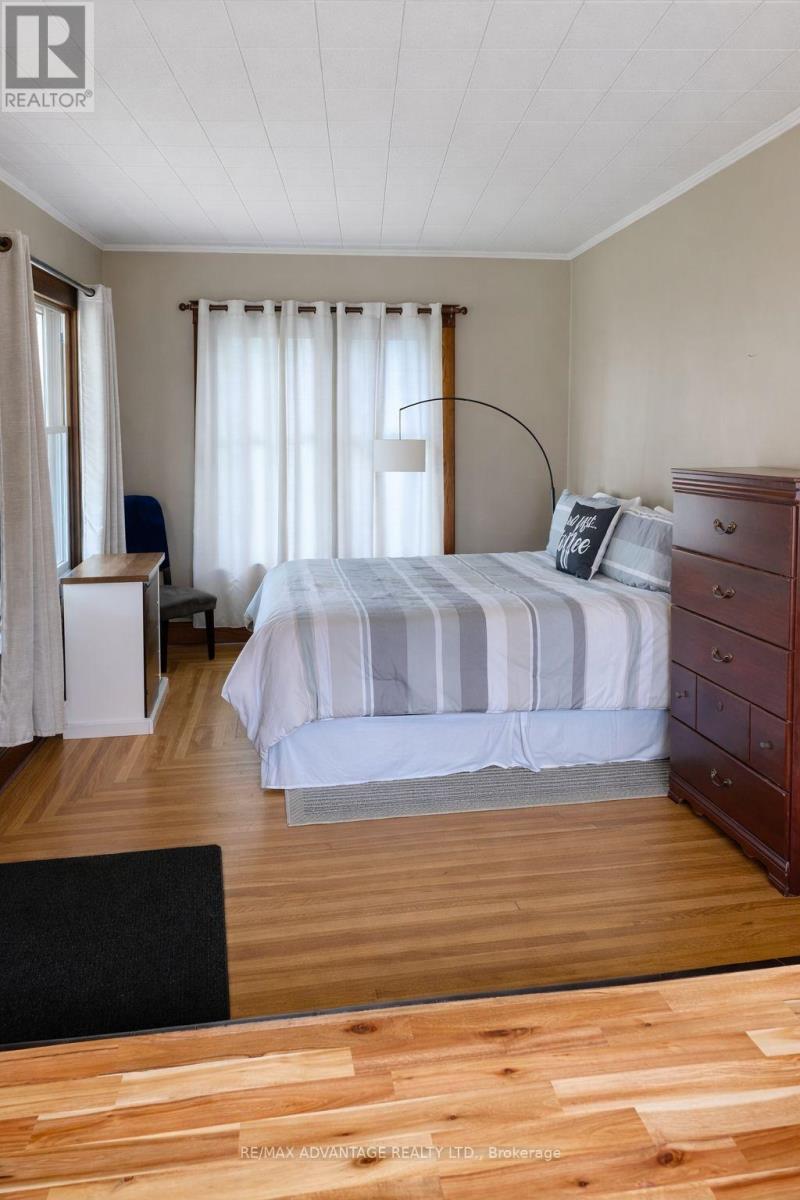 245 Colborne Street, Central Elgin, Ontario  N5L 1B9 - Photo 11 - X12806470