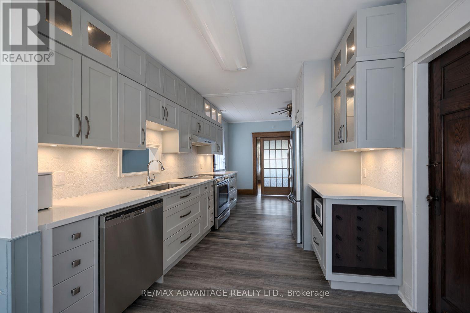 245 Colborne Street, Central Elgin, Ontario  N5L 1B9 - Photo 7 - X12806470