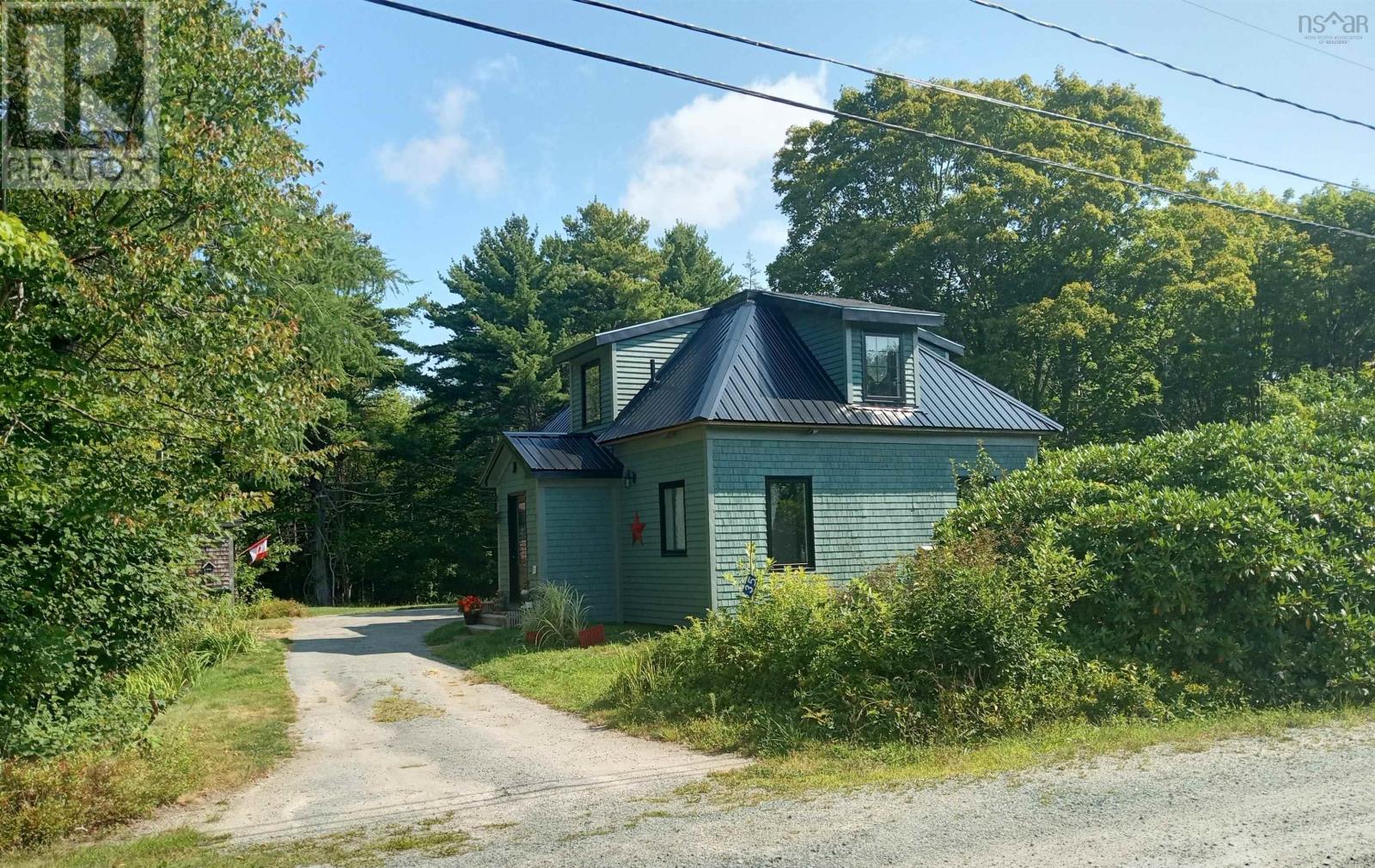 35 Mcdonald Road, White Point, Nova Scotia  B0T 1K0 - Photo 2 - 202603169