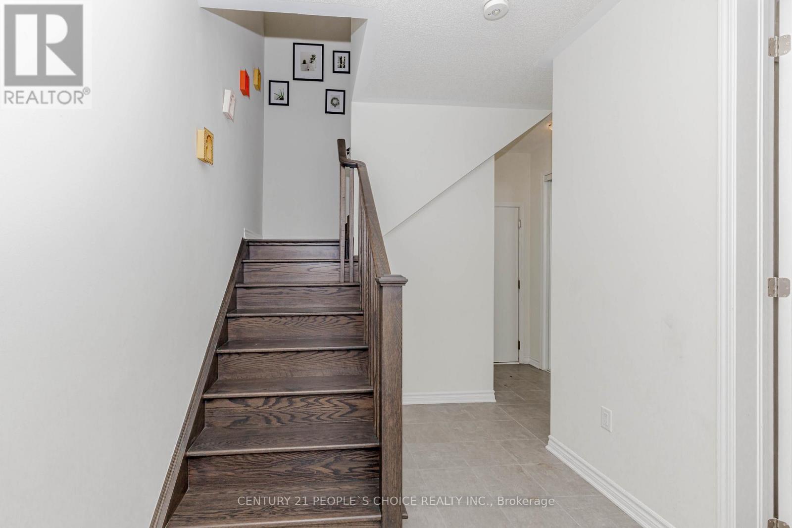 47 Summer Wind Lane N, Brampton, Ontario  L7A 5J2 - Photo 6 - W12794250