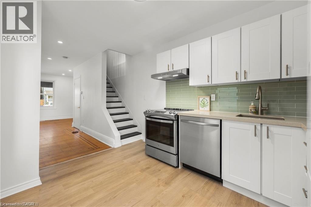 88 Chestnut Avenue, Hamilton, Ontario  L8L 6K9 - Photo 11 - 40806669