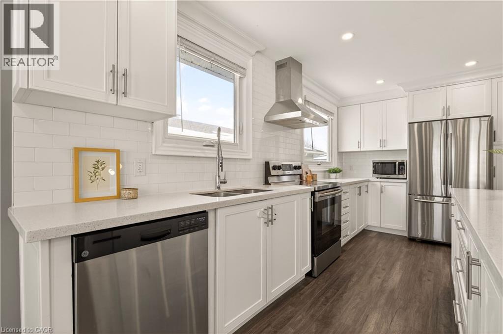 51 Fonthill Road, Hamilton, Ontario  L9C 6A1 - Photo 12 - 40806526