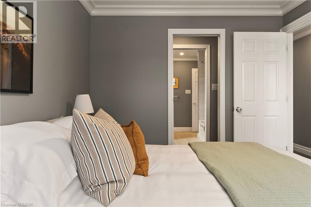 51 Fonthill Road, Hamilton, Ontario  L9C 6A1 - Photo 16 - 40806526