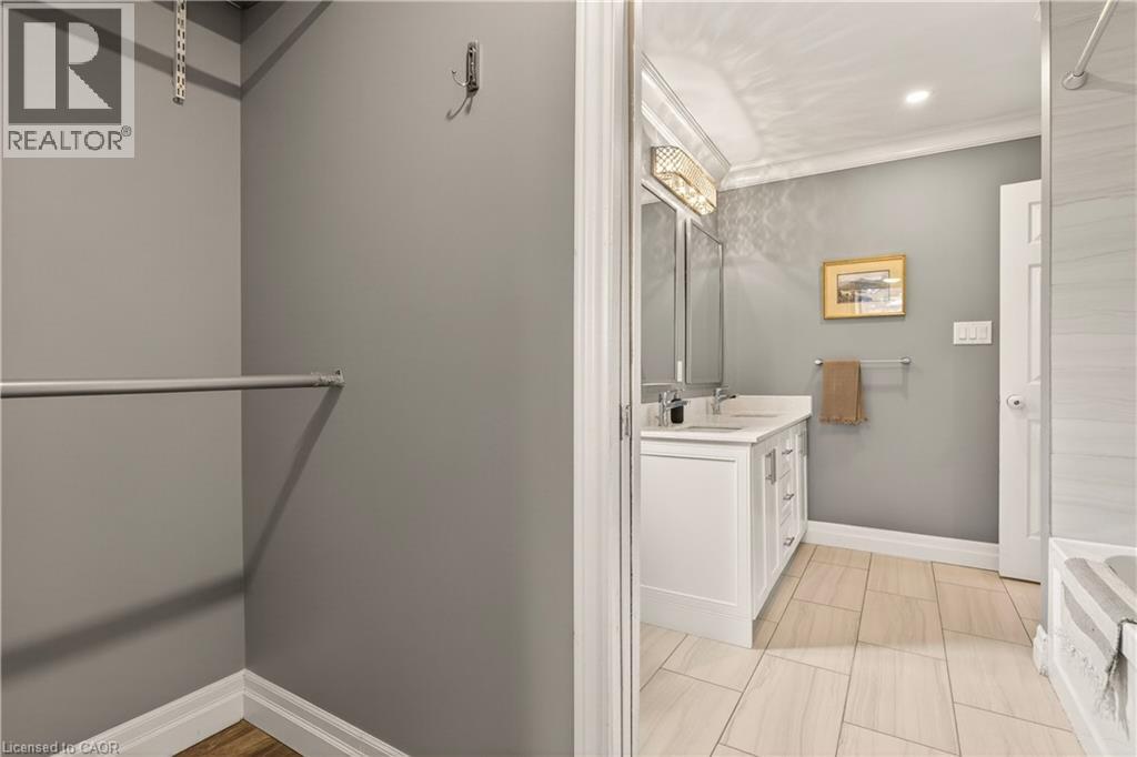 51 Fonthill Road, Hamilton, Ontario  L9C 6A1 - Photo 18 - 40806526