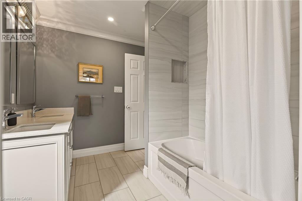 51 Fonthill Road, Hamilton, Ontario  L9C 6A1 - Photo 21 - 40806526