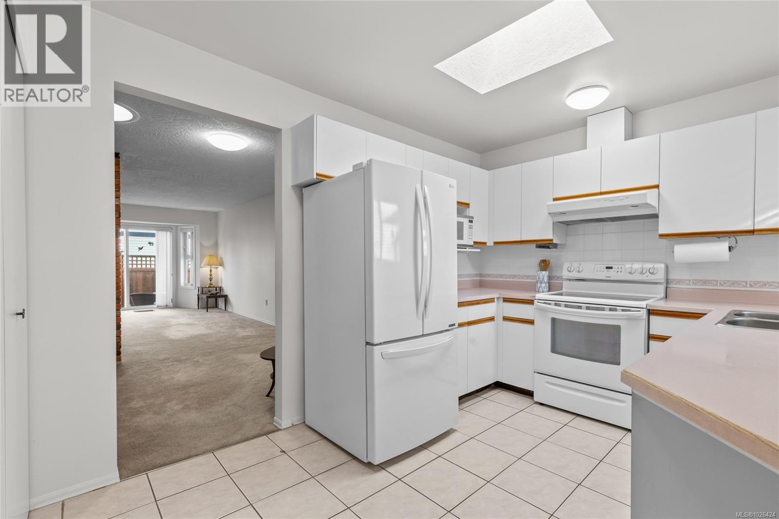 11 10055 Fifth St, Sidney, British Columbia  V8L 2X8 - Photo 11 - 1026424