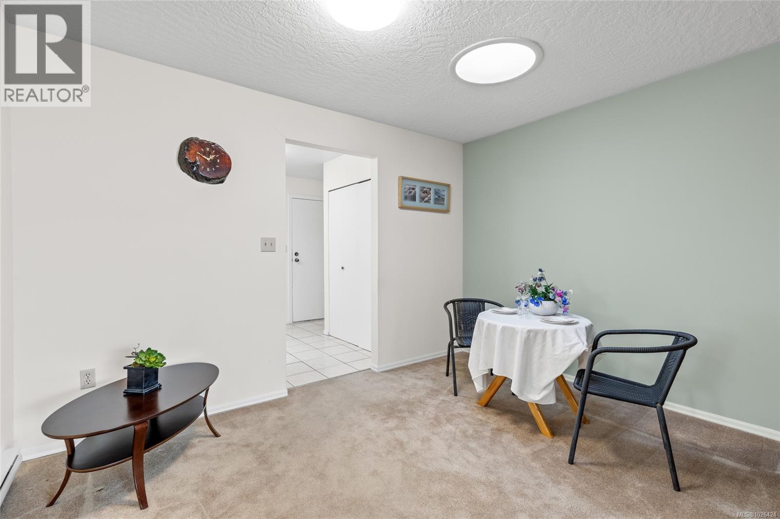 11 10055 Fifth St, Sidney, British Columbia  V8L 2X8 - Photo 10 - 1026424