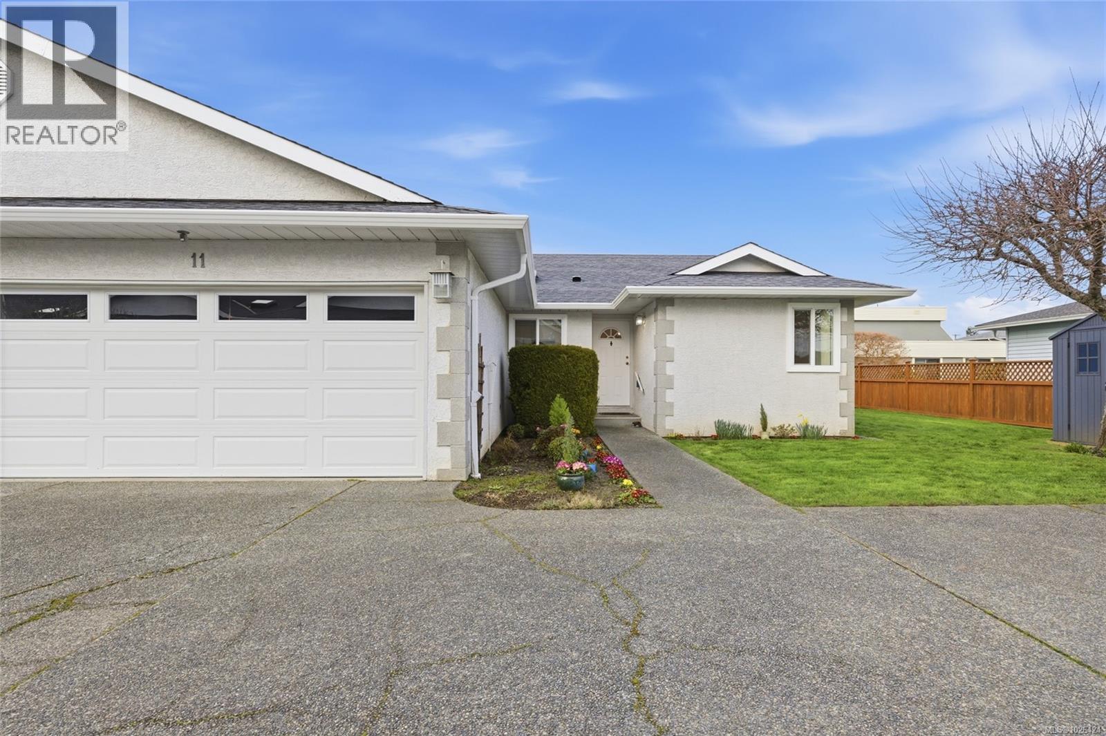 11 10055 Fifth St, Sidney, British Columbia