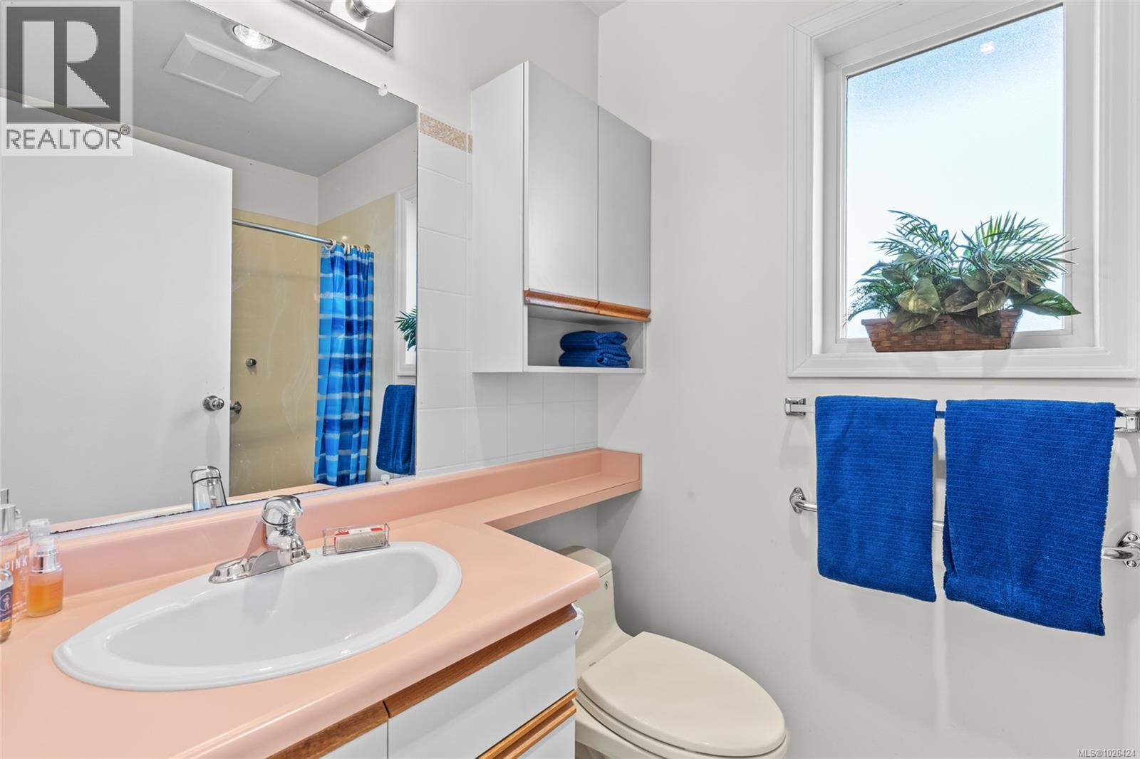 11 10055 Fifth St, Sidney, British Columbia  V8L 2X8 - Photo 18 - 1026424