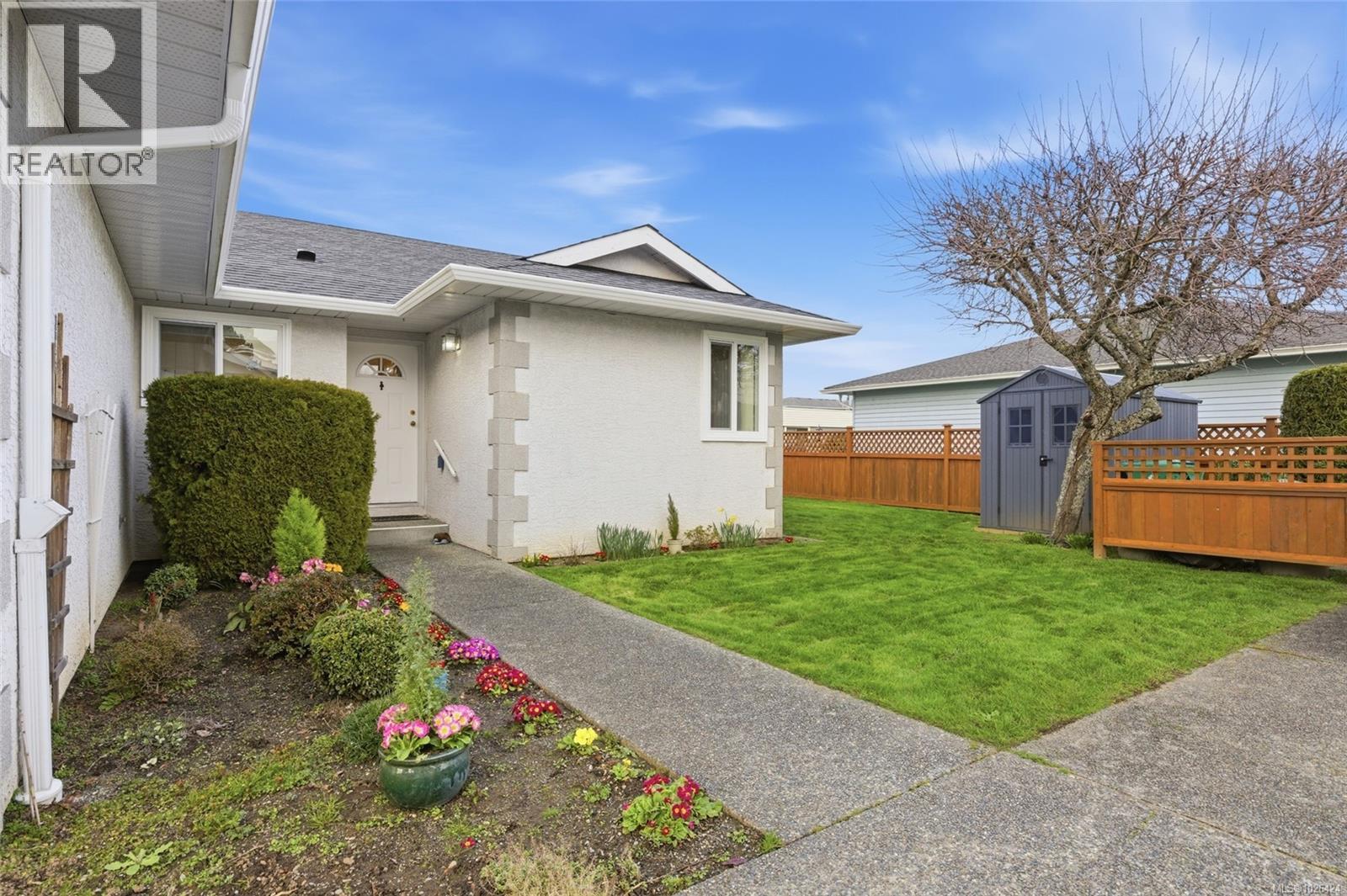 11 10055 Fifth St, Sidney, British Columbia  V8L 2X8 - Photo 3 - 1026424