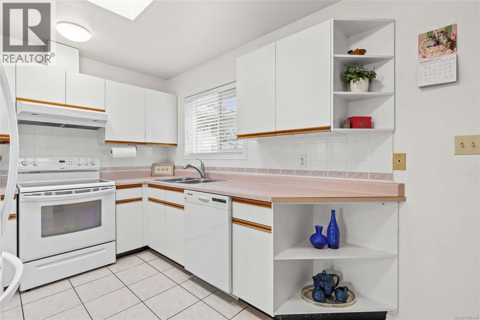 11 10055 Fifth St, Sidney, British Columbia  V8L 2X8 - Photo 12 - 1026424