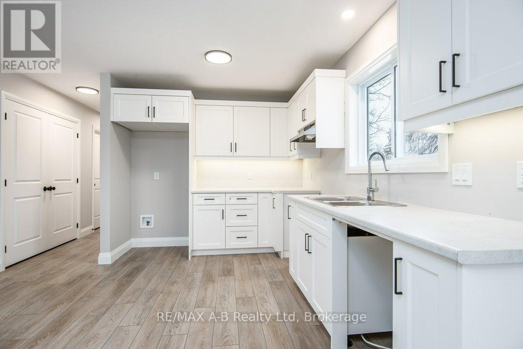 38 Jacob St Street E, East Zorra-Tavistock (Tavistock), Ontario  N0B 2R0 - Photo 22 - X12807438