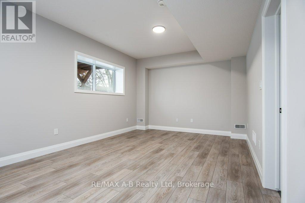 38 Jacob St Street E, East Zorra-Tavistock (Tavistock), Ontario  N0B 2R0 - Photo 33 - X12807438