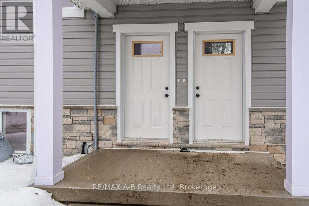 38 Jacob St Street E, East Zorra-Tavistock (Tavistock), Ontario  N0B 2R0 - Photo 4 - X12807438