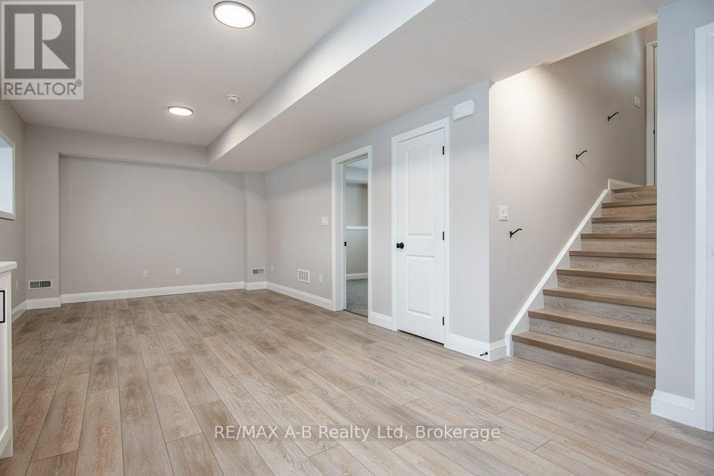 38 Jacob St Street E, East Zorra-Tavistock (Tavistock), Ontario  N0B 2R0 - Photo 43 - X12807438