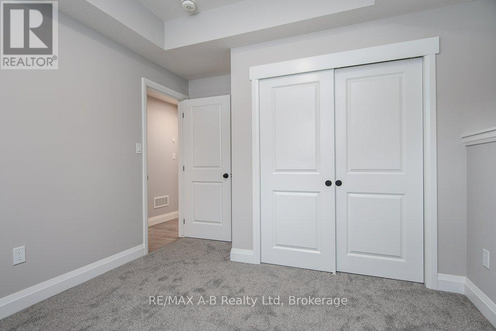 38 Jacob St Street E, East Zorra-Tavistock (Tavistock), Ontario  N0B 2R0 - Photo 45 - X12807438