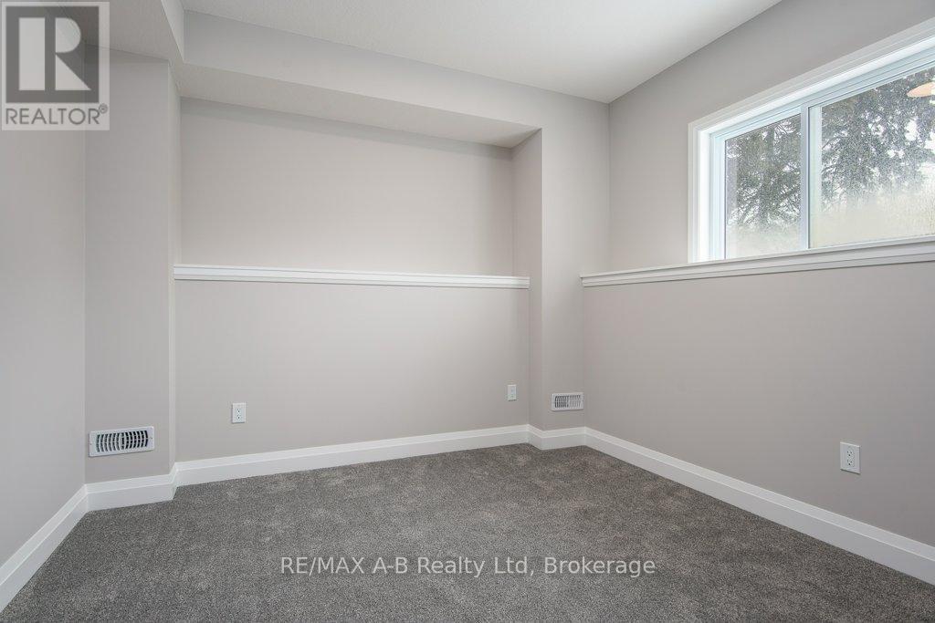 38 Jacob St Street E, East Zorra-Tavistock (Tavistock), Ontario  N0B 2R0 - Photo 48 - X12807438