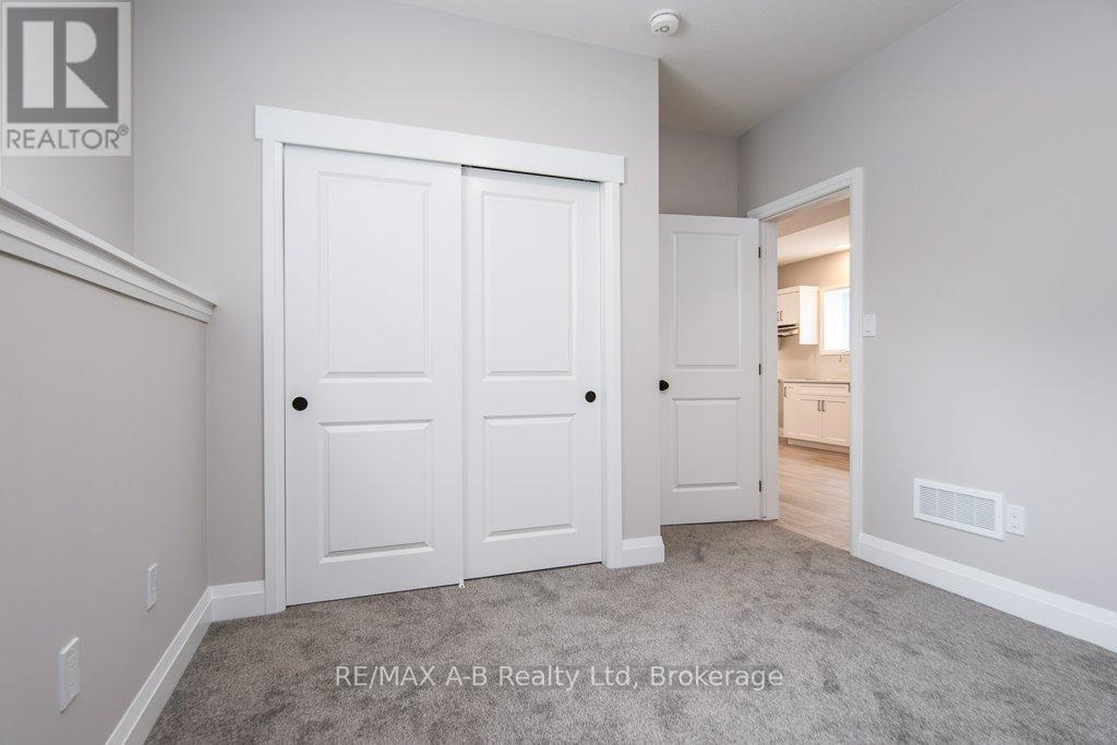 38 Jacob St Street E, East Zorra-Tavistock (Tavistock), Ontario  N0B 2R0 - Photo 49 - X12807438