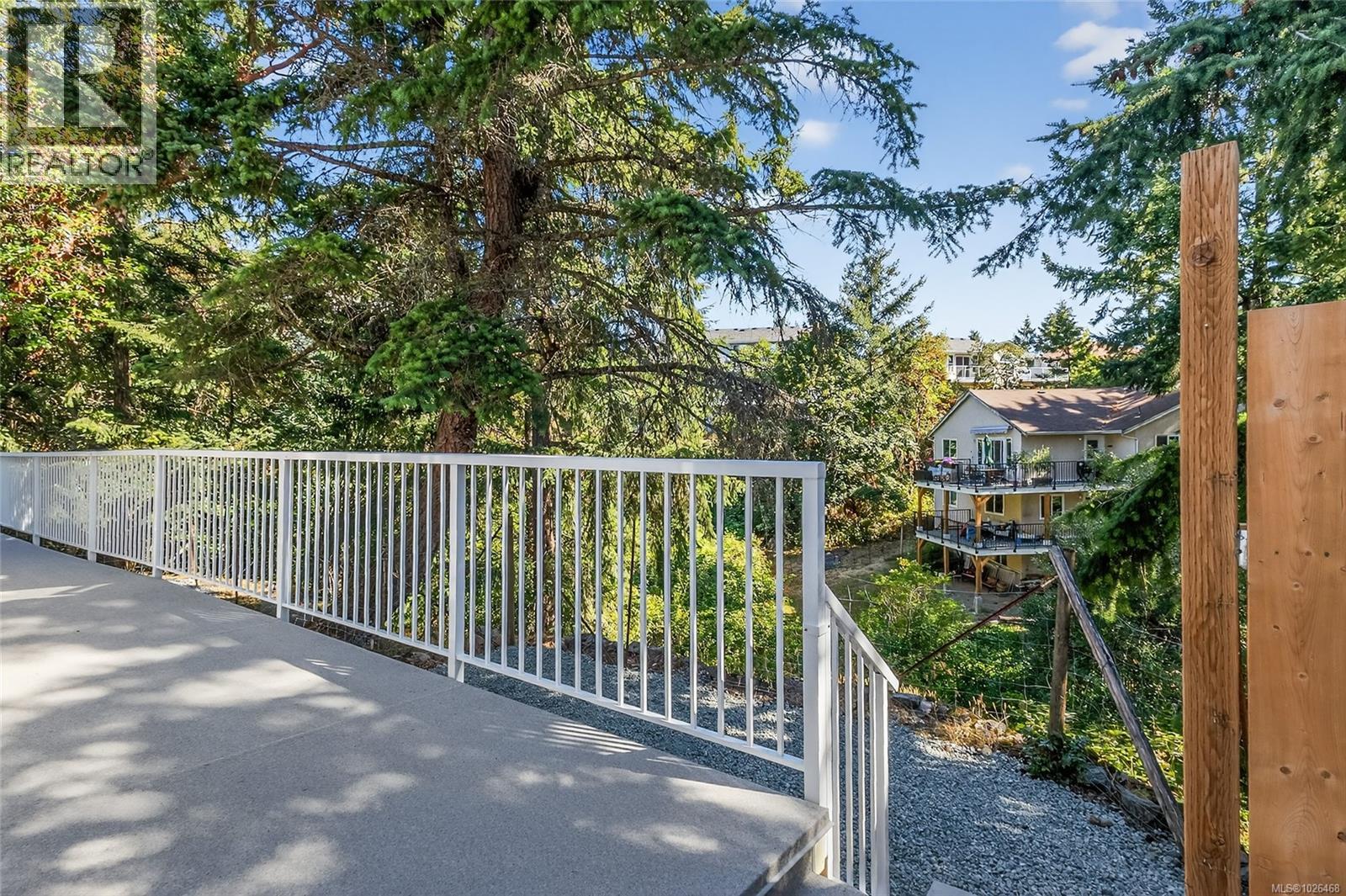 407 Coralee Pl, Langford, British Columbia  V9B 6C4 - Photo 42 - 1026468