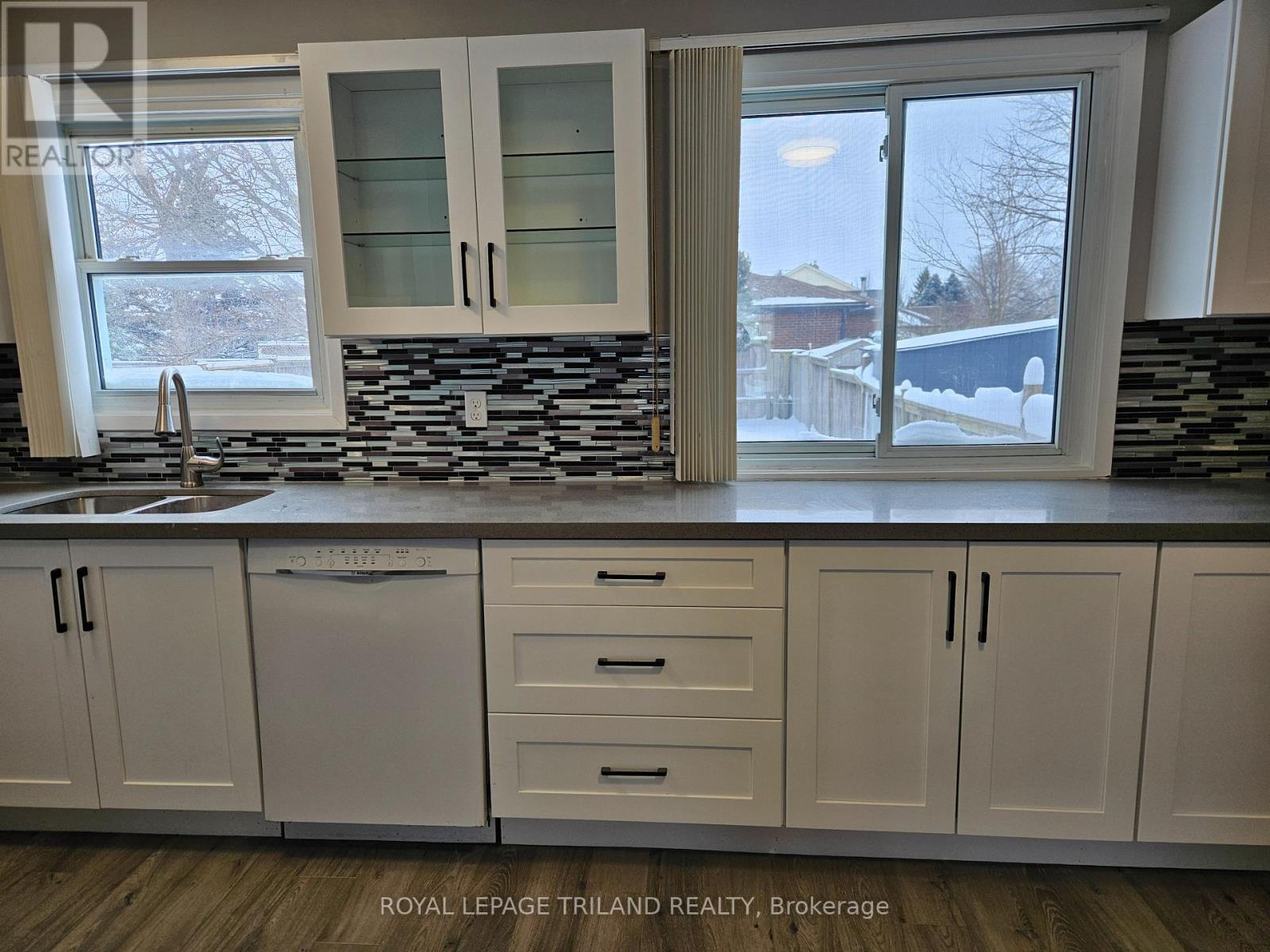 1004 Lawson Road, London North, Ontario  N6G 3M2 - Photo 2 - X12807288