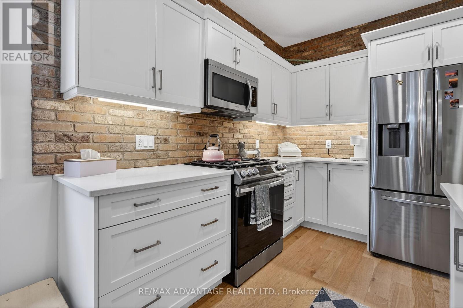 58 Compass Trail, Central Elgin, Ontario  N5L 0B4 - Photo 11 - X12807512