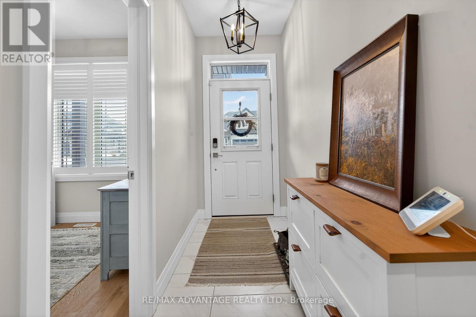 58 Compass Trail, Central Elgin, Ontario  N5L 0B4 - Photo 5 - X12807512