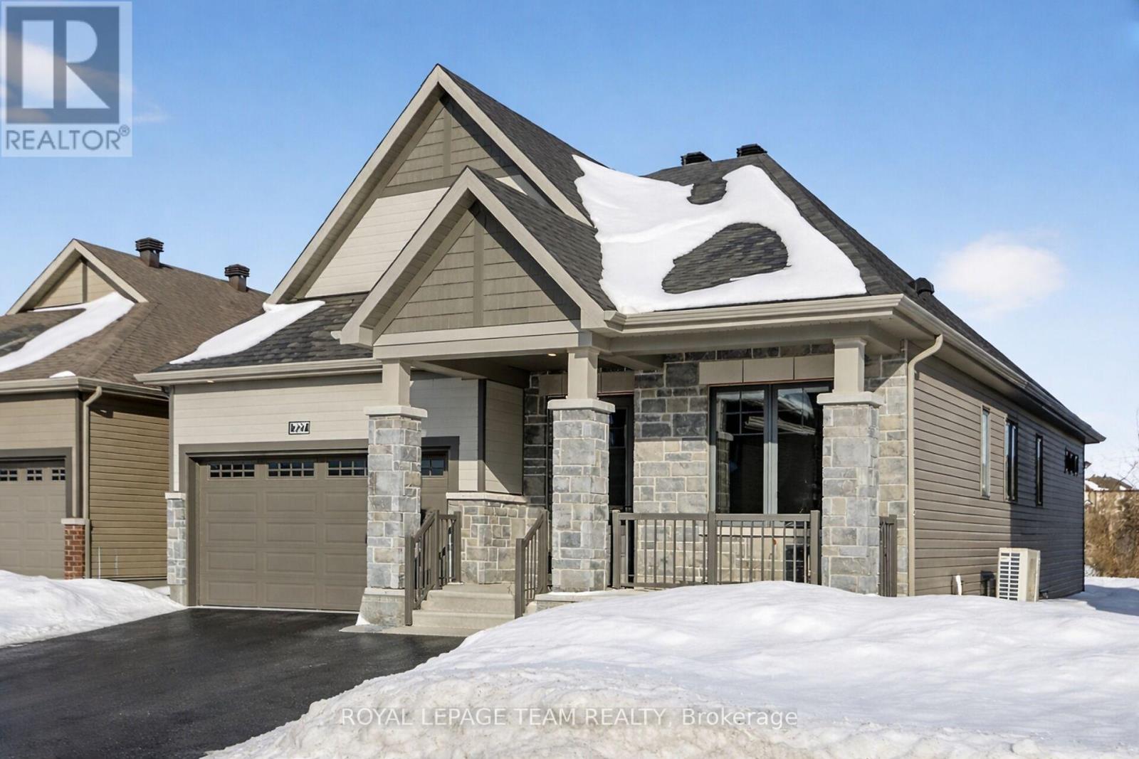 727 COAST CIRCLE, Ottawa, Ontario