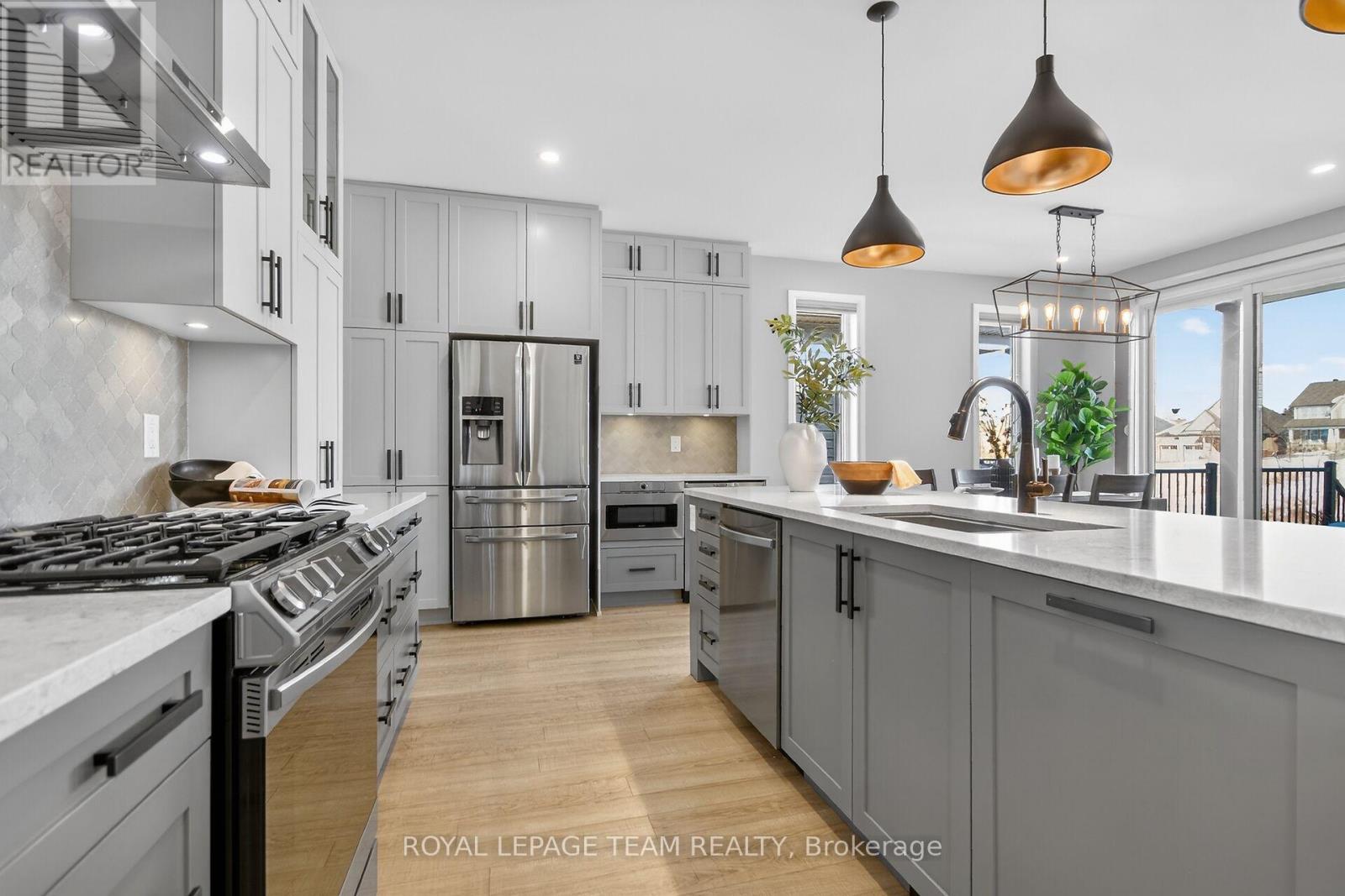 727 Coast Circle, Ottawa, Ontario  K4M 0N2 - Photo 12 - X12807290