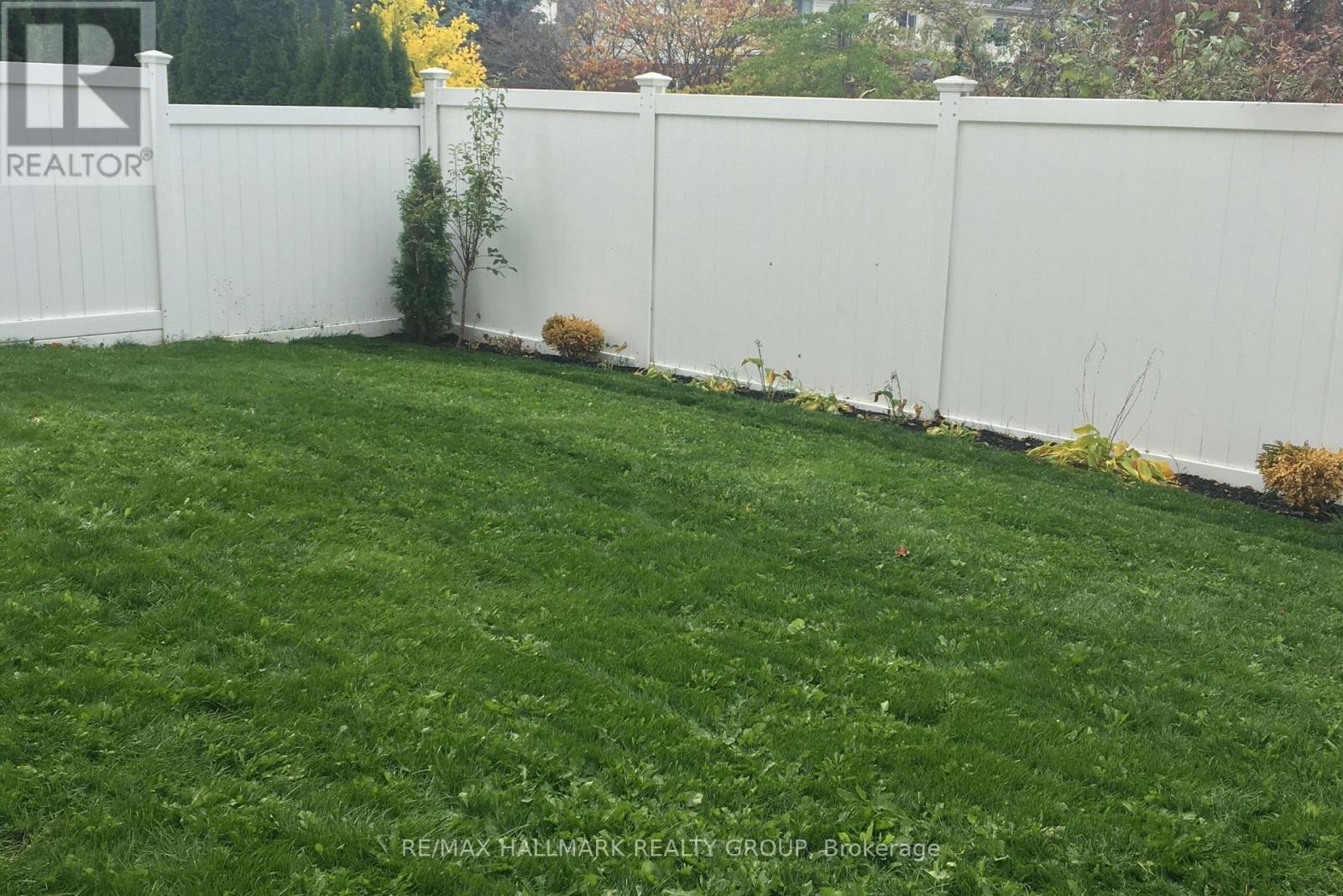 45 Rialto Way, Ottawa, Ontario  K1T 4B1 - Photo 26 - X12807476