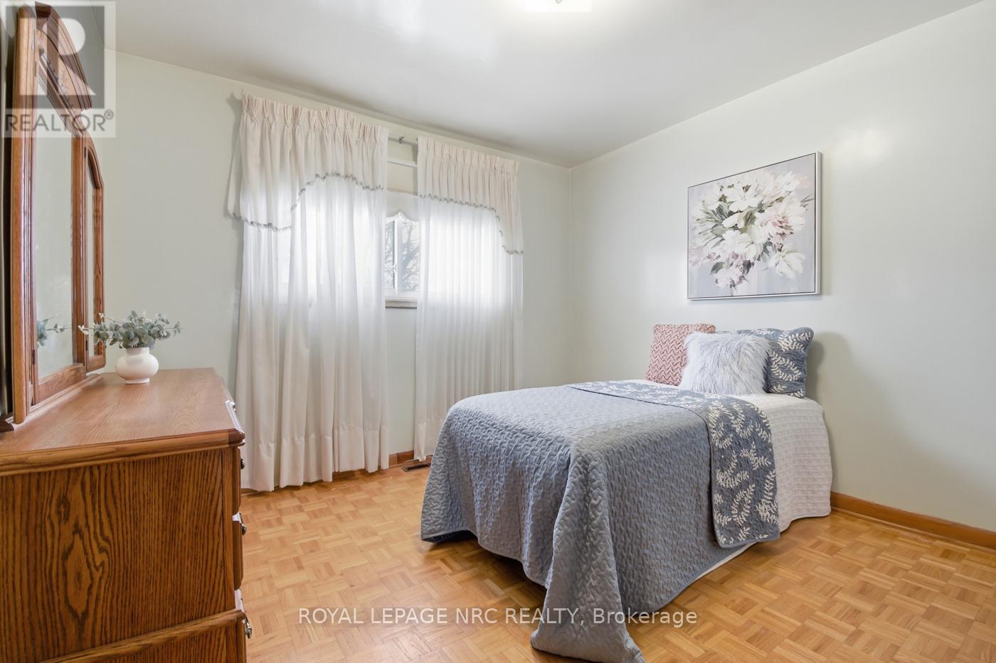 149 Afton Avenue, Welland, Ontario  L3B 1W2 - Photo 15 - X12807418