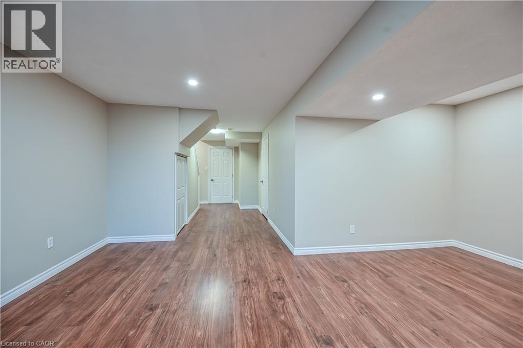 8 Livingstone Crescent, Cambridge, Ontario  N3H 3S7 - Photo 36 - 40799274