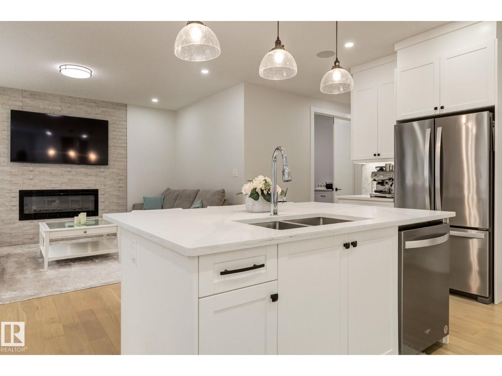 16311 34 Av Sw, Edmonton, Alberta  T6W 4V7 - Photo 8 - E4474359