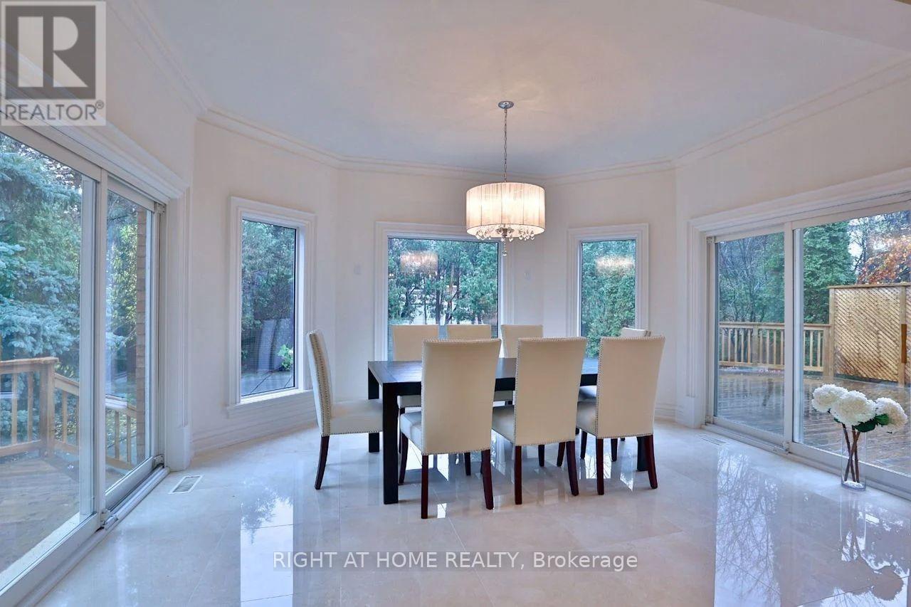 11 York Road, Toronto, Ontario  M2L 1H4 - Photo 10 - C12807284