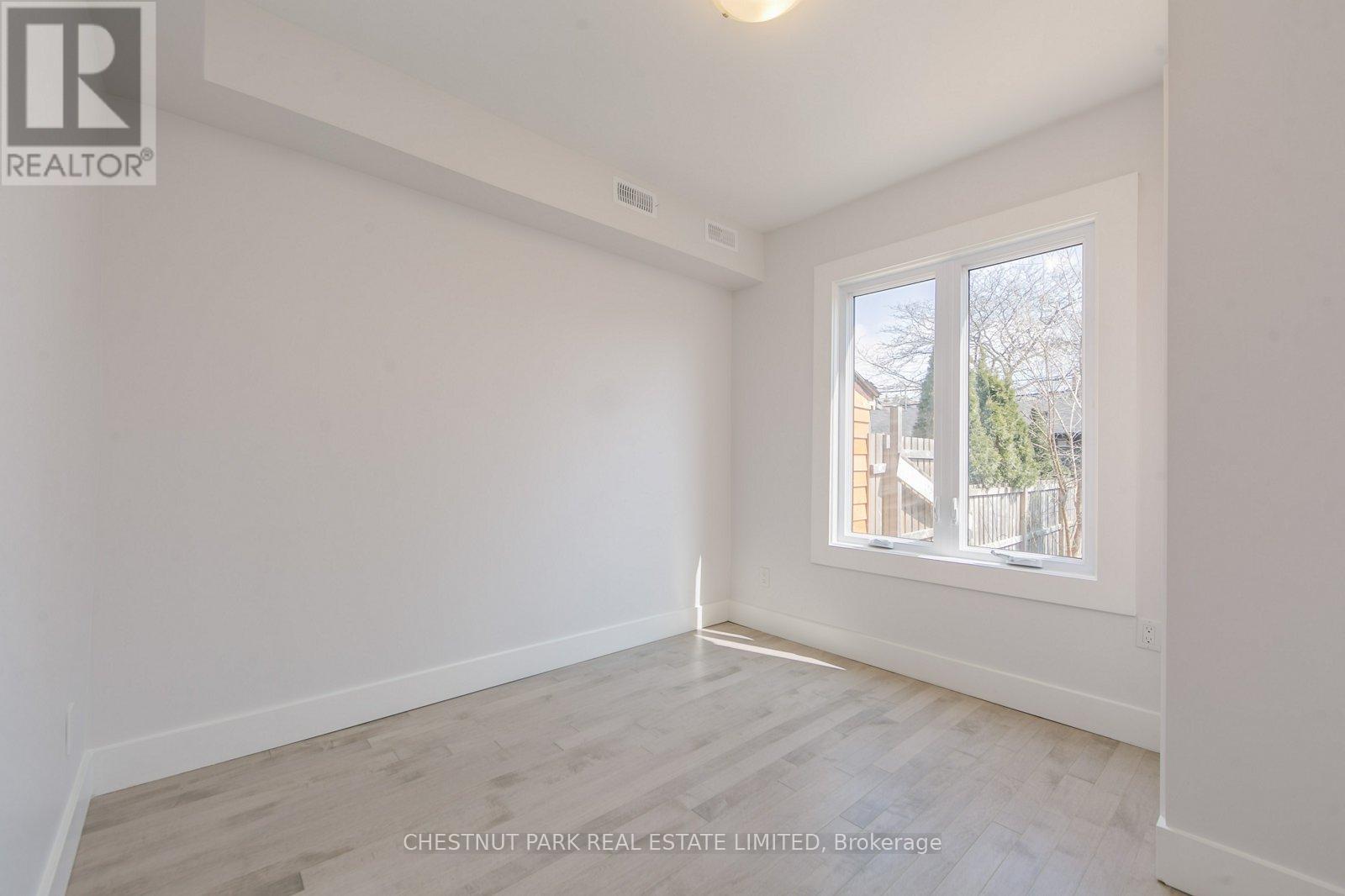 Main - 379 St Clarens Avenue, Toronto, Ontario  M6H 3W2 - Photo 10 - C12807340