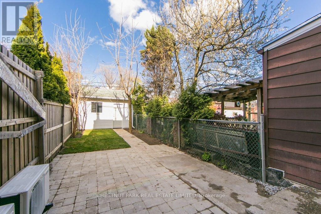 Main - 379 St Clarens Avenue, Toronto, Ontario  M6H 3W2 - Photo 12 - C12807340