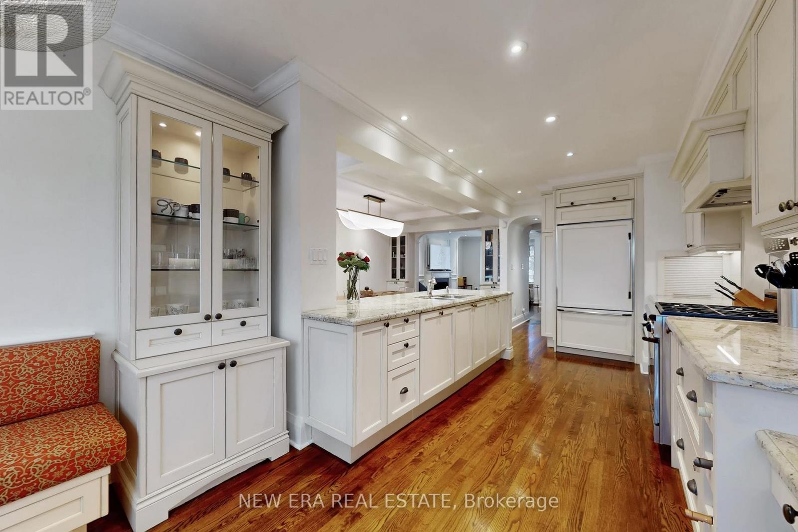 17 Summerhill Gardens, Toronto, Ontario  M4T 1B3 - Photo 10 - C12807502