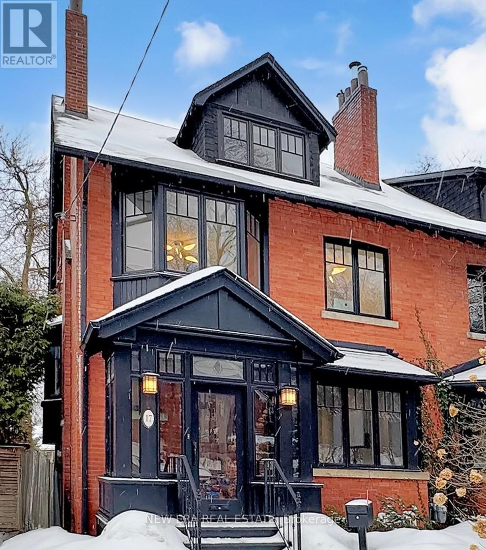 17 Summerhill Gardens, Toronto, Ontario  M4T 1B3 - Photo 2 - C12807502